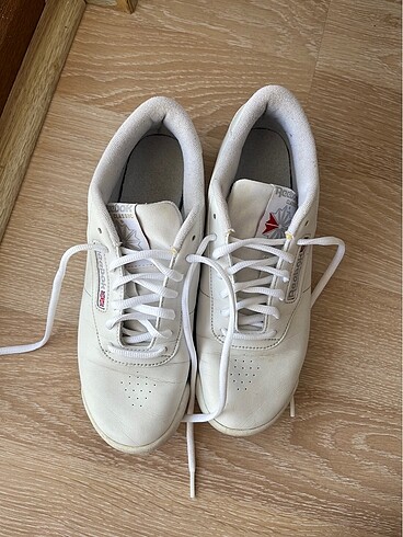 38 Beden beyaz Renk Reebok spor ayakkabı