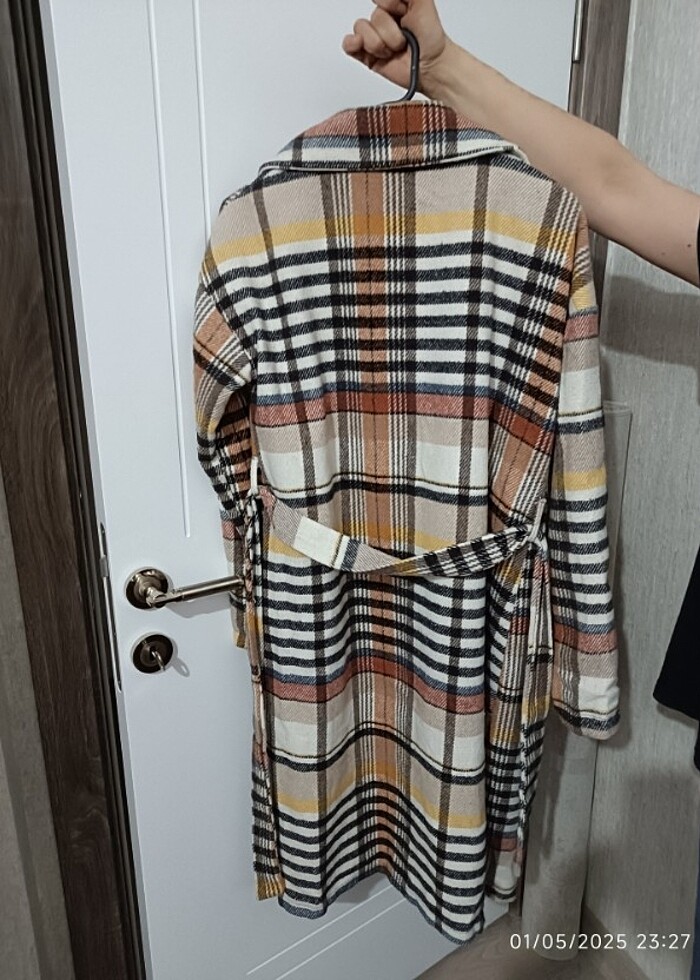 Kaşe kaban sıfır ürün rengi resimde görüldüğü gibidir - Görsel 2