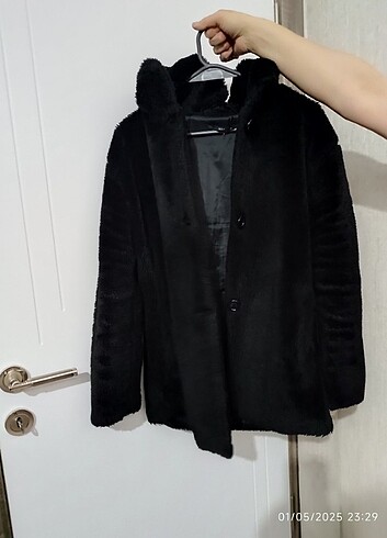 Ürün rengi siyah beden standarttir peluş mont - Görsel 3