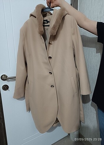 Aynı model 2 adet mevcuttur 40 beden 44 beden mevcuttur ürün sif - Görsel 5