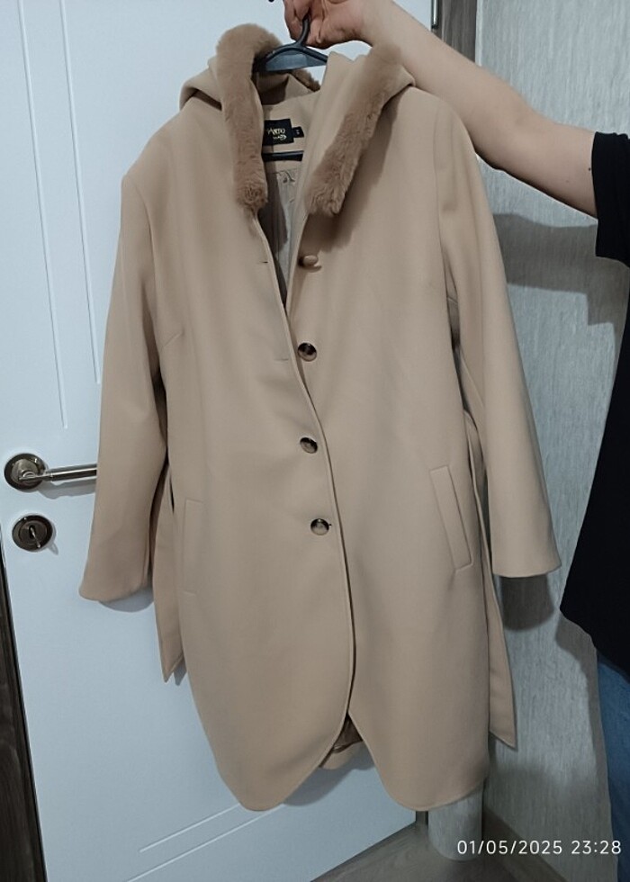 Aynı model 2 adet mevcuttur 40 beden 44 beden mevcuttur ürün sif - Görsel 5