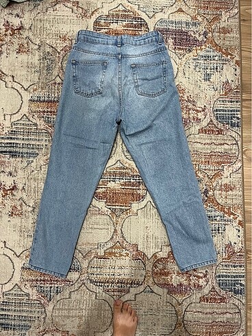 Yırtık Kot - Görsel 3