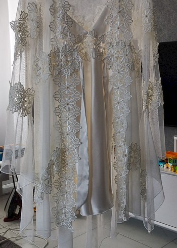 Uzun Beyaz Bohem Nakışlı Kadın Sabahlık - Görsel 10