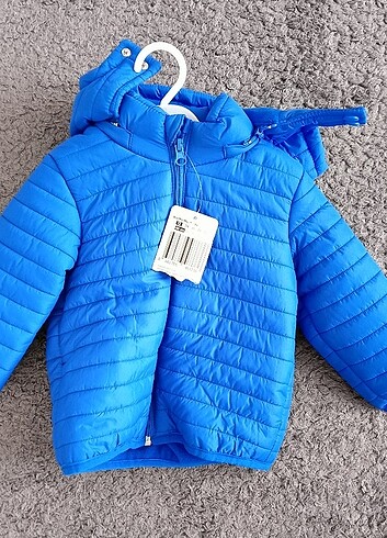 E bebek ürünü mont