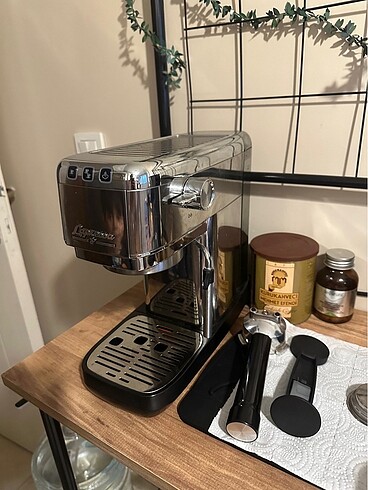  Beden Renk Lapressa espresso makinesi