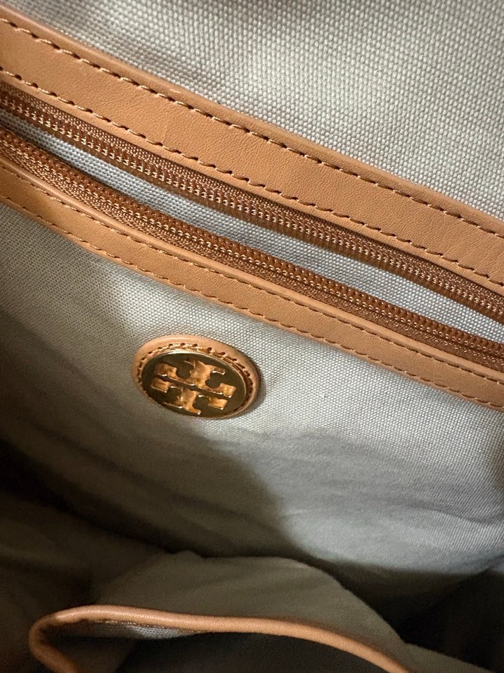 Tory Burch Kol Çantası - Görsel 2