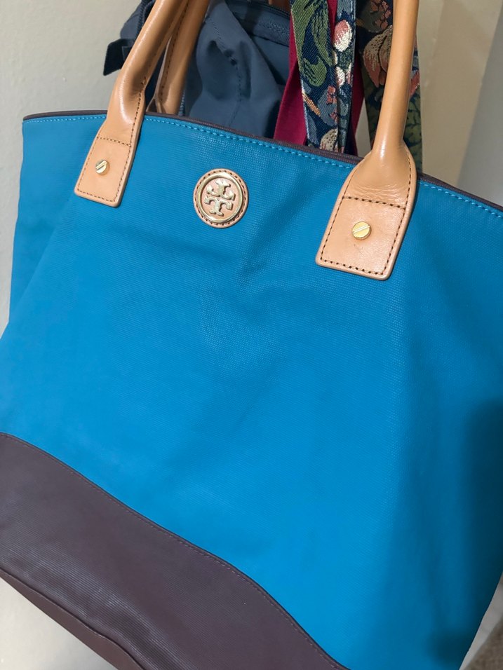 Tory Burch Kol Çantası - Görsel 5
