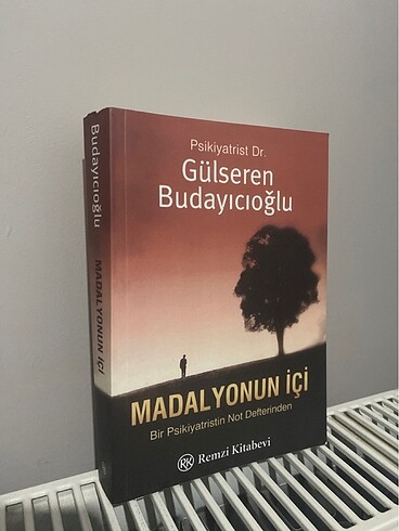  Gülseren Budayıcıoğlu Madalyonun İçi