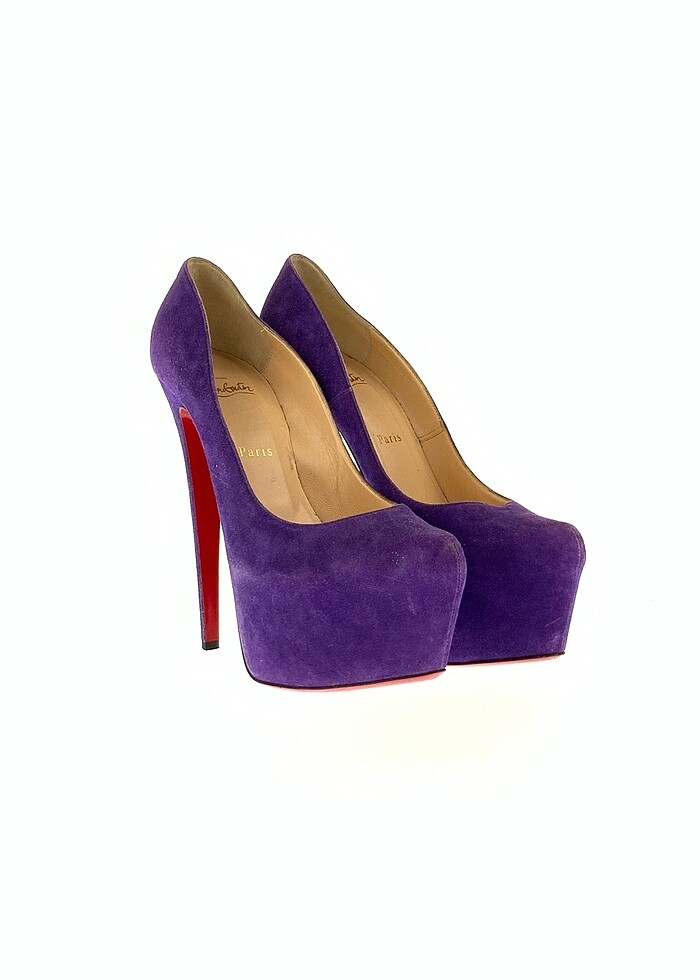 Christian Louboutin Platform %70 İndirimli. - Görsel 2