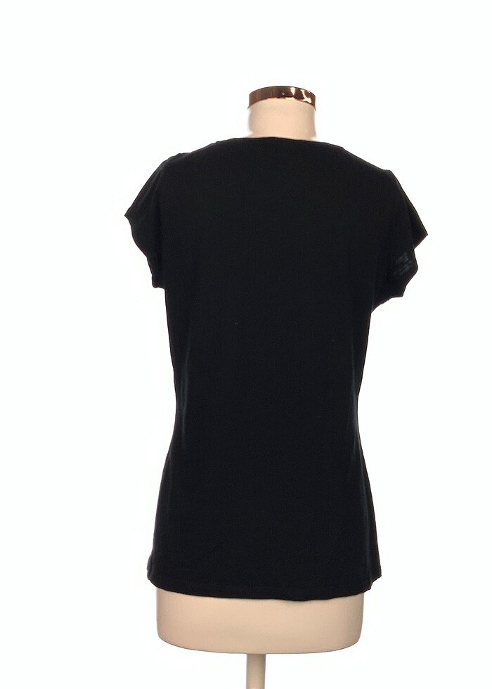 LC Waikiki T-shirt %70 İndirimli. - Görsel 3