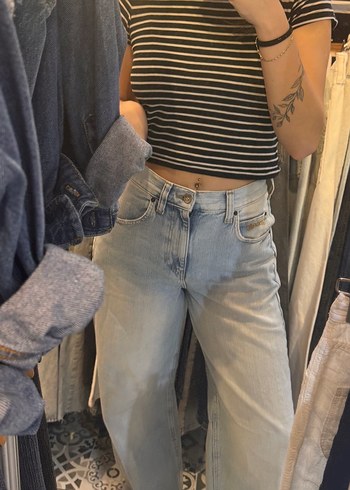 Gri Çizgili Rahat Kesim Denim Pantolon