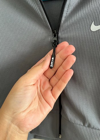 Gri Fermuarlı Ceket - Görsel 4