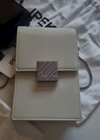 Beyaz Mini Deri Çanta Velcro Kapamalı - Görsel 2