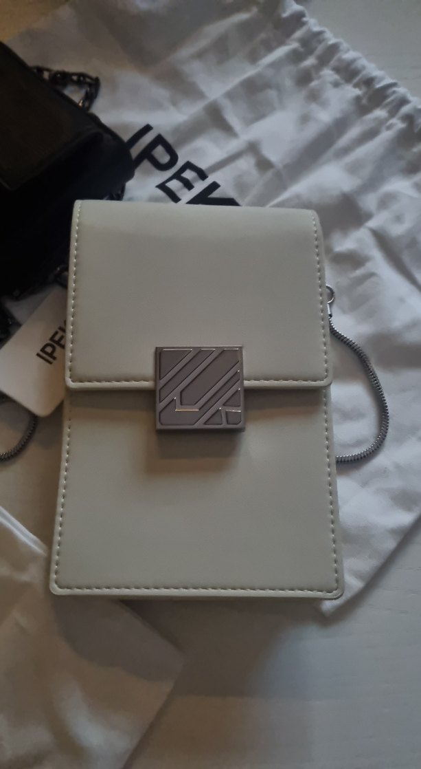 Beyaz Mini Deri Çanta Velcro Kapamalı - Görsel 2