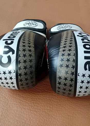 Siyah Deri Cyclone Boks Eldiveni Velcro - Görsel 5