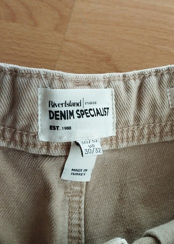 Erkek Bej Kemerli Rahat Kesim Denim Pantolon - Görsel 3