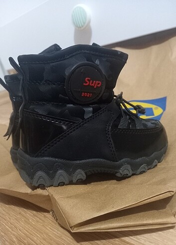 Çocuk bot - Görsel 4