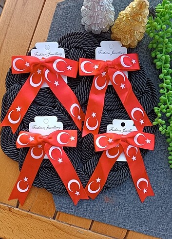 Diğer 23 nisan otomatik tokalar