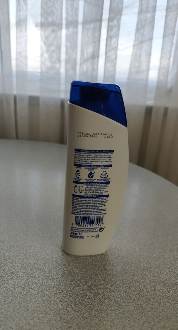 Head & Shoulders Men Kepeğe Karşı Şampuan 300 ml - Görsel 3