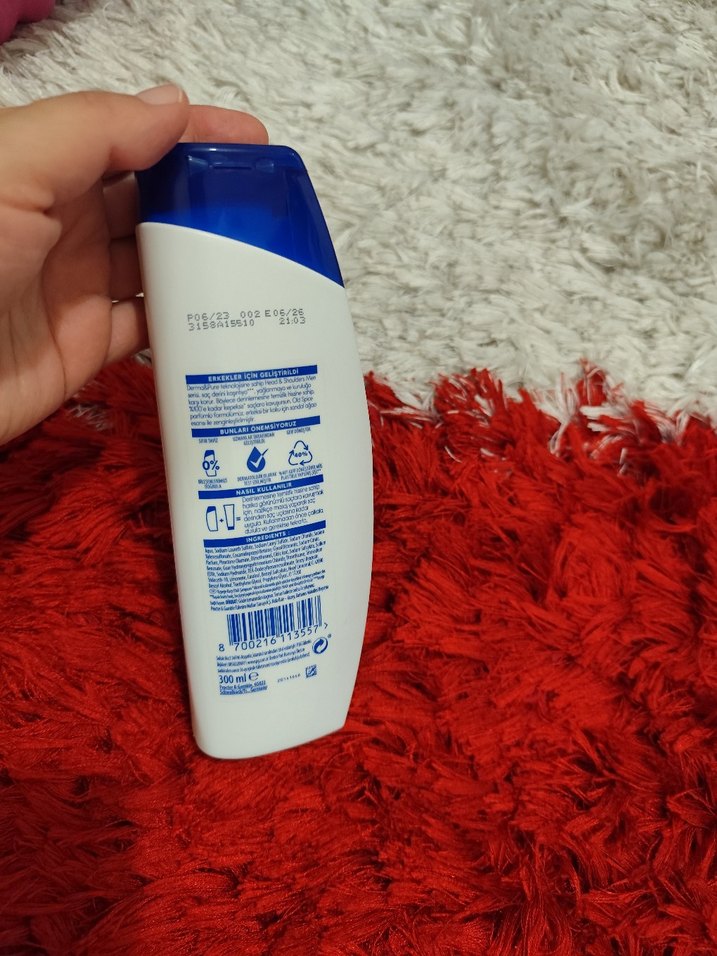 Head & Shoulders Erkek Şampuanı 300 ml - Görsel 3