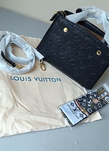 Louis Vuitton çanta 