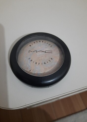 Mac pudra