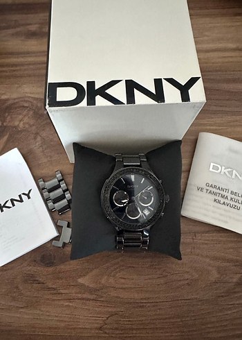 DKNY