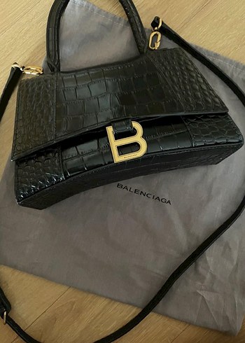 Siyah Deri Krokodil Desenli Tokalı Kadın Çanta - Görsel 2