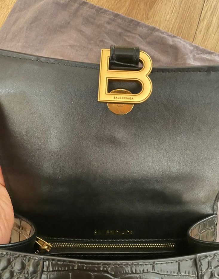 Siyah Deri Krokodil Desenli Tokalı Kadın Çanta - Görsel 4