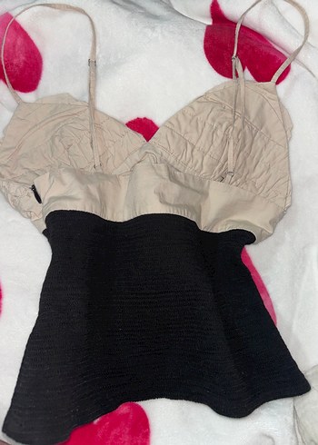 xs Beden Dantelli V Yaka İnce Askılı Mini Bustiyer Zara