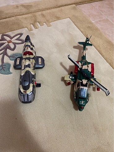  Helikopter