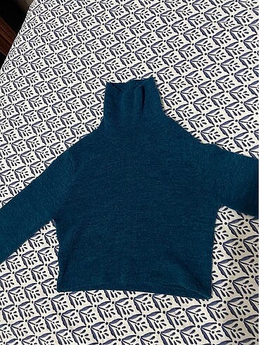 xs Beden çeşitli Renk Pull and bear boğazlı crop