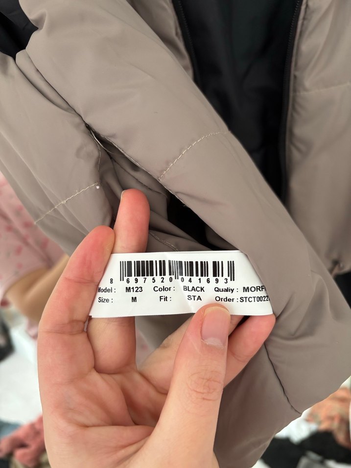 Yüksek Yakalı Kadın Yelek - Görsel 3