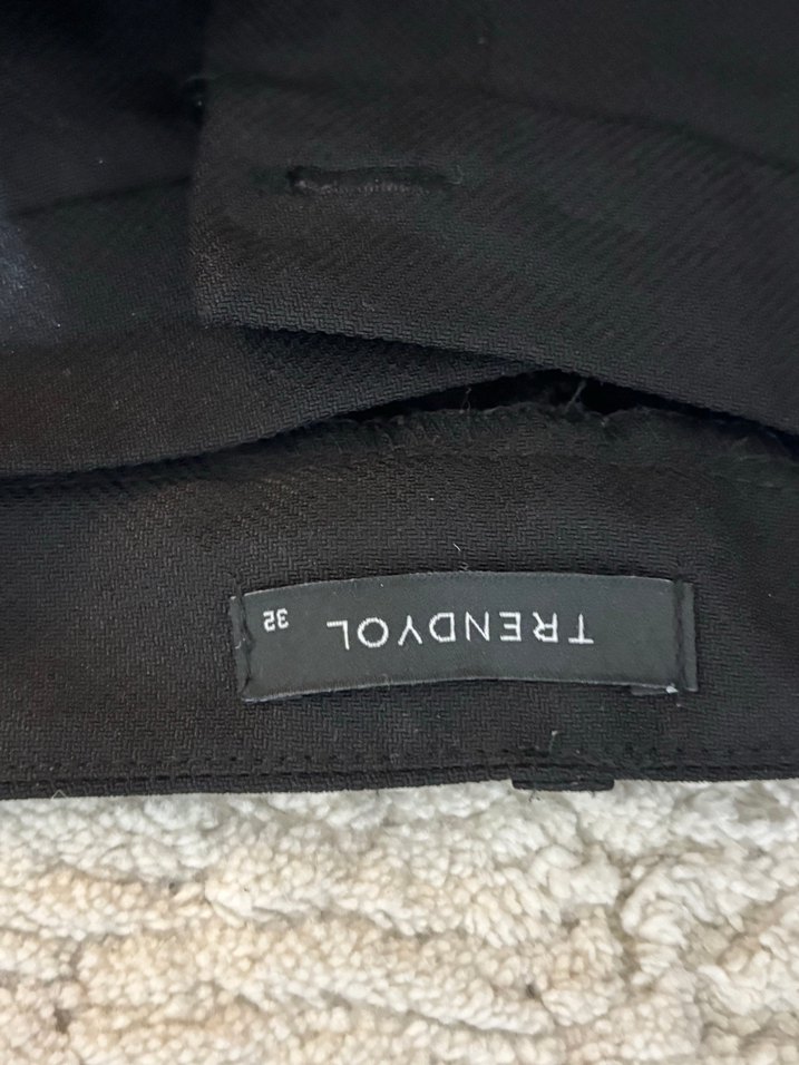 Kadın Siyah Kumaş Pantolon Regular Fit - Görsel 2