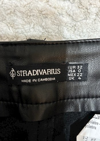 Kadın Siyah Deri Fermuarlı Pantolon - Görsel 2