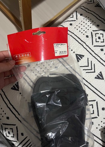 Tryon Siyah Yılan Desenli Dizlik - Görsel 2