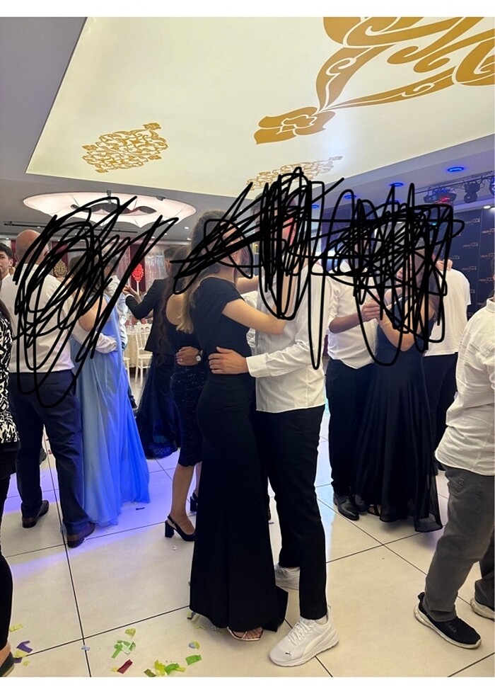 Siyah tek omuz elbise - Görsel 2