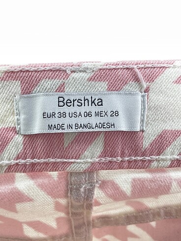 38 Beden çeşitli Renk Bershka Mini Etek %70 İndirimli.