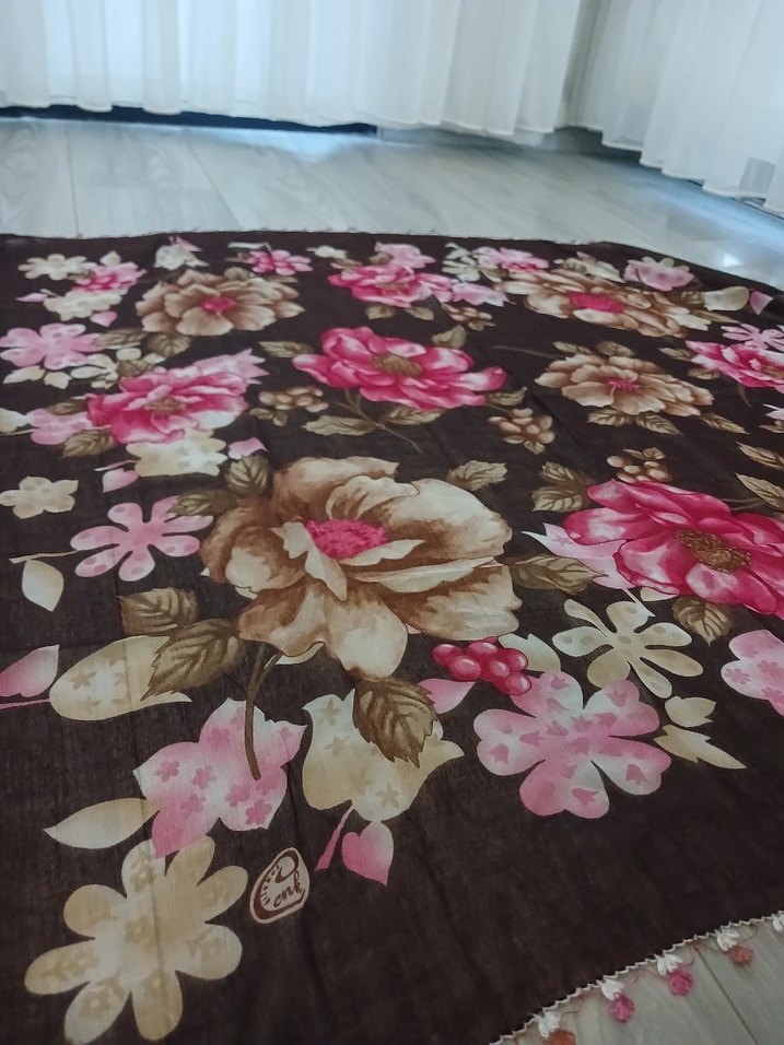 Kadın Yazma Tülbent - Görsel 2