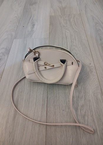 Beyaz Deri Kadın Çanta - Görsel 3