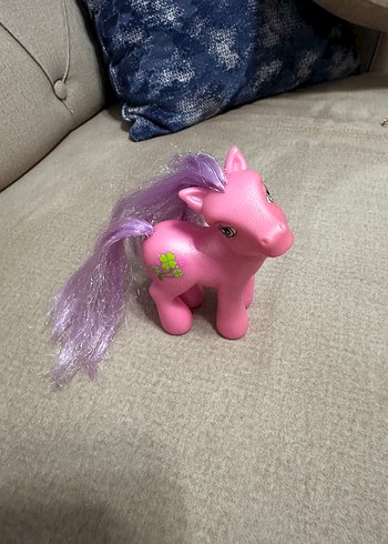 Mor Saçlı Pembe At Figürü