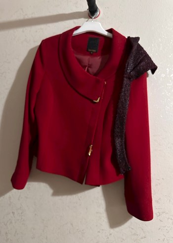 Christian Lacroix 46