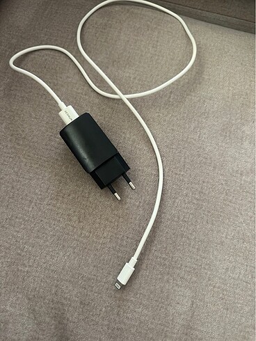 Adaptör
