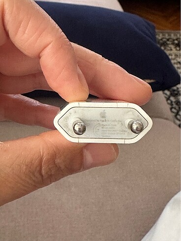 Adaptör