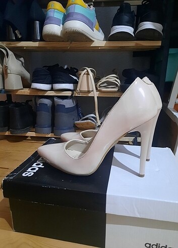 36 numara krem stiletto