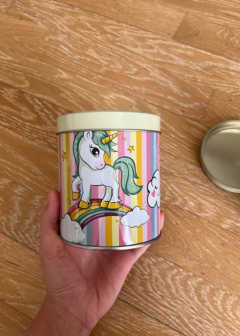  Beden Unicorn Temalı Renkli teneke Kutu Seti 2li
