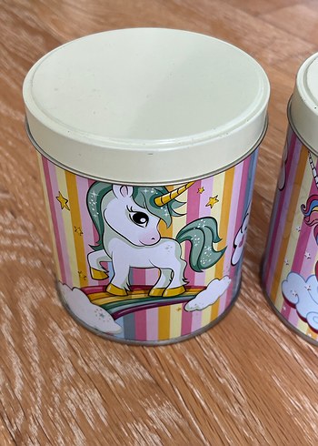 Diğer Unicorn Temalı Renkli teneke Kutu Seti 2li