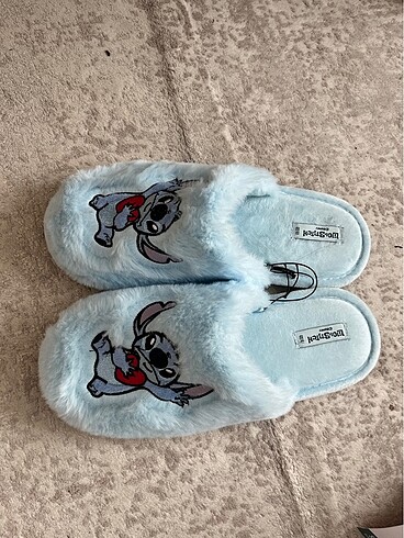 Disney stitch tüylü terlik