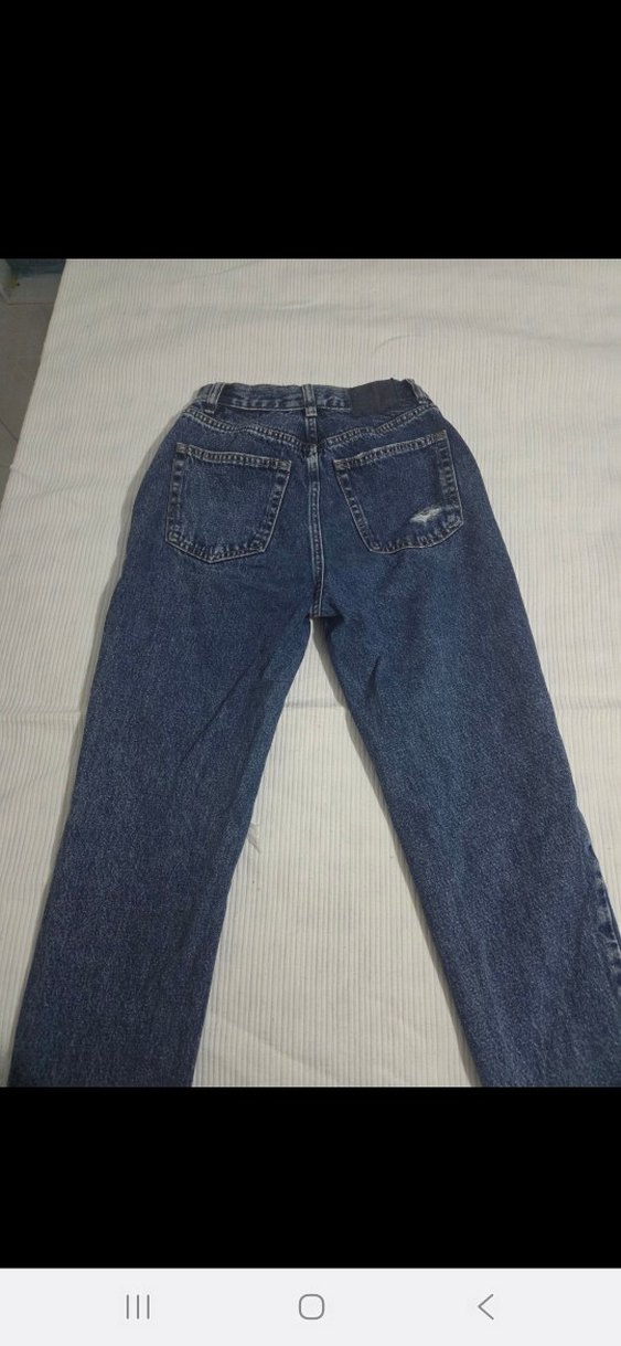 Kadın Mavi Yırtık Bol Kesim Kot Pantolon - Görsel 2