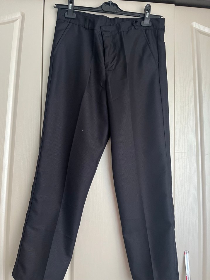 Düğmeli Siyah Erkek Yelek ve pantolon - Görsel 3